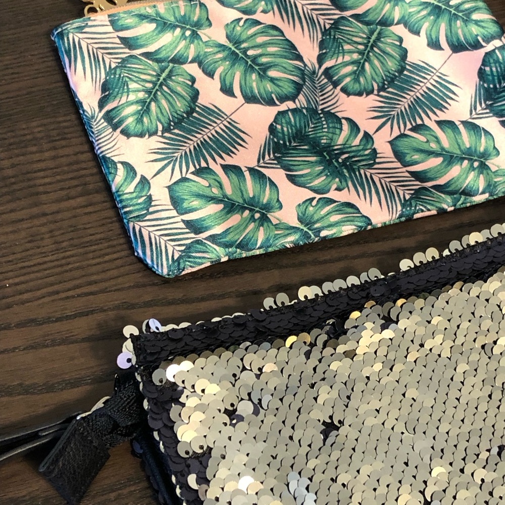 Makeup Bag Bundle - Picture 2 of 3